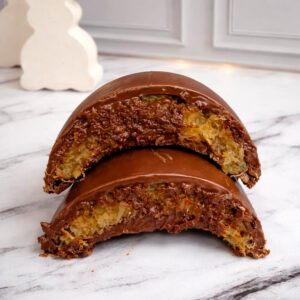 Ovo trufado abacaxi e côco